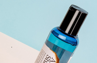 A 2005-ben alapított, 13000 négyzetméteres szabványos gyárépülettel rendelkezik, a kutatás-fejlesztés, a gyártás és az értékesítés gyűjteménye az egyik kozmetikai csomagolóanyag-gyártó vállalkozásban.